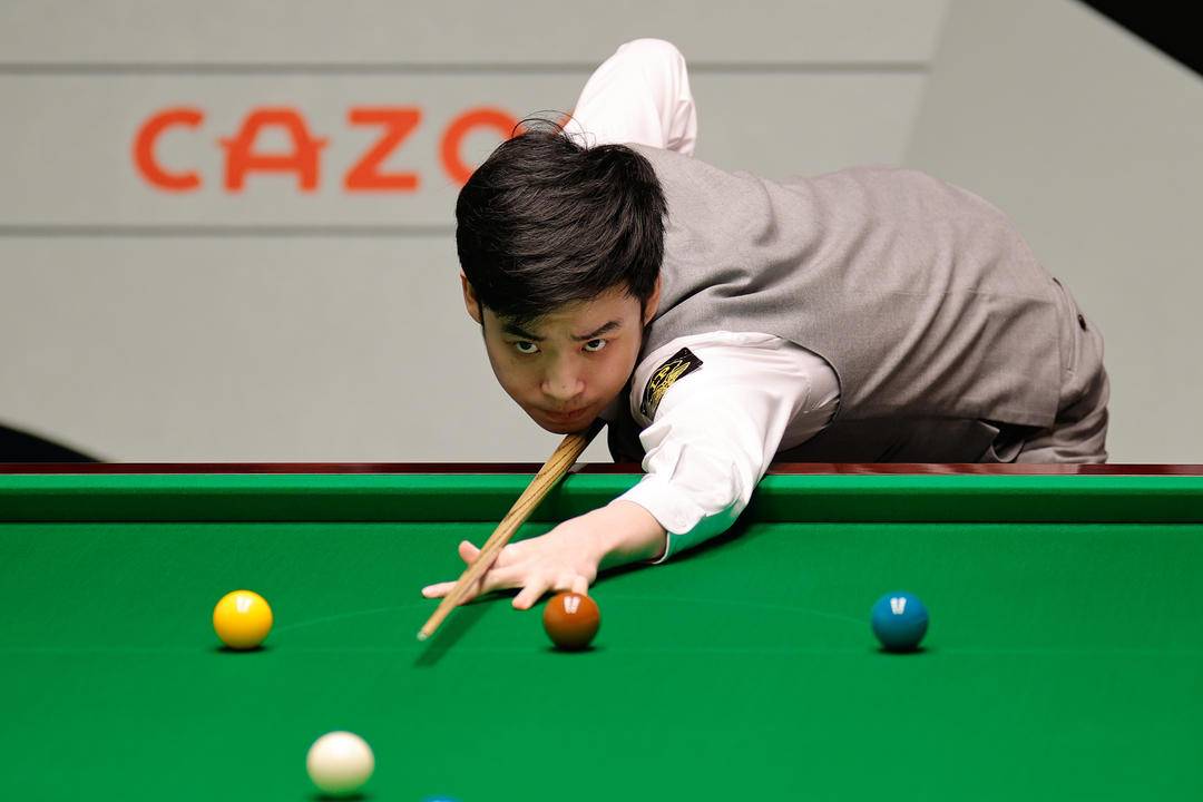 上引起广泛 上引起广泛