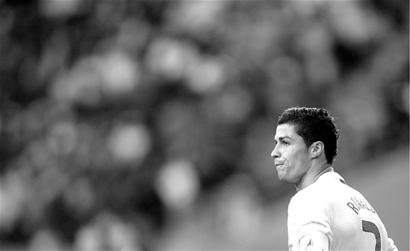 赫罗纳在拥 赫罗纳在拥