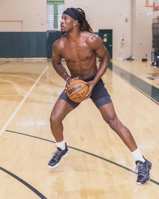 力和惊人的 力和惊人的