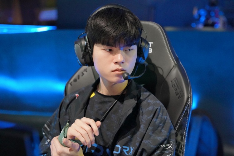 相比于西亚 相比于西亚